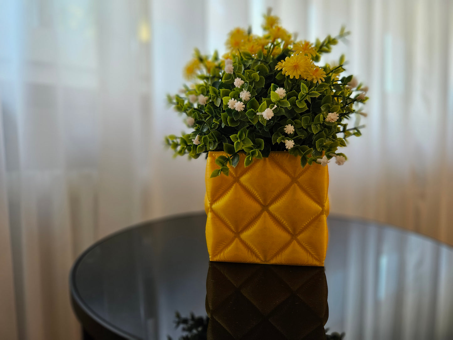 "Soft Cube" vase