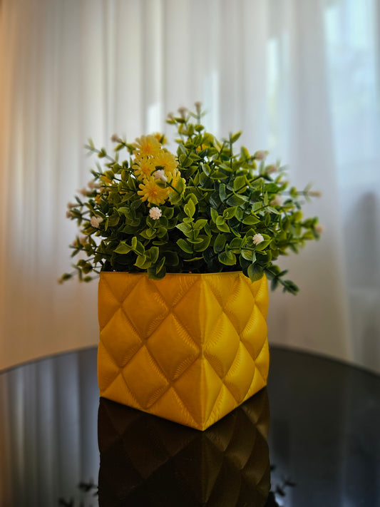"Soft Cube" vase