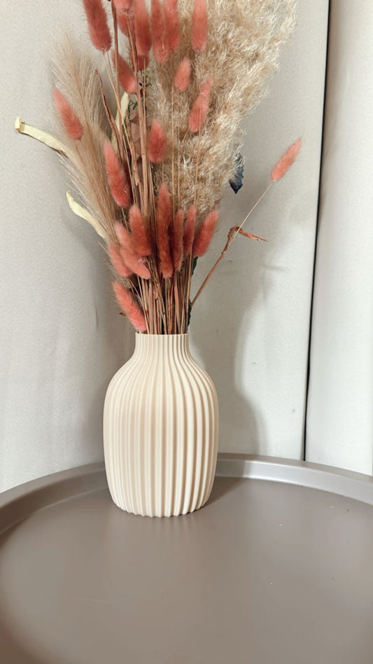 Modern style vase